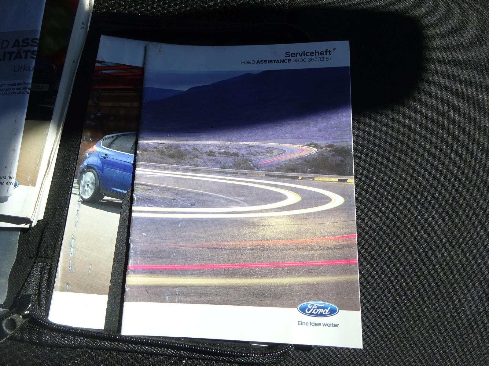Ford Focus 2015 — photo 13