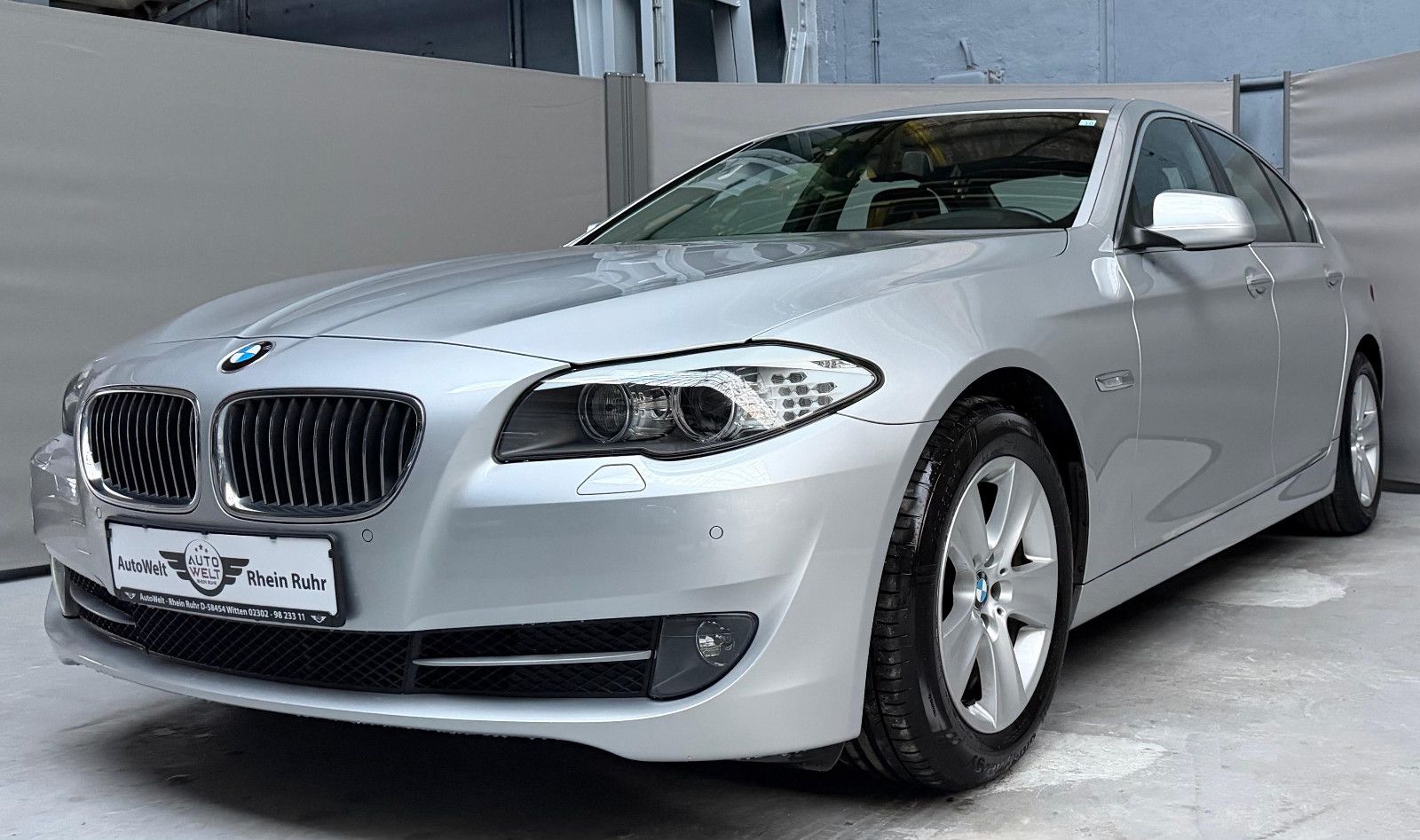 BMW 528 i 530i Leder Xenon SSD Komfortzugang Scheckhf