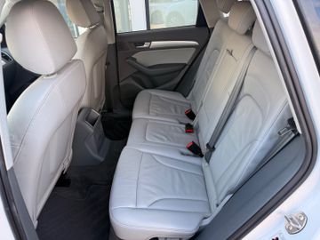 Audi Q5 - 10