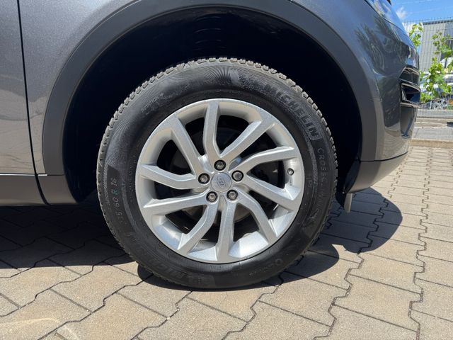 Land Rover Discovery Sport SE AWD