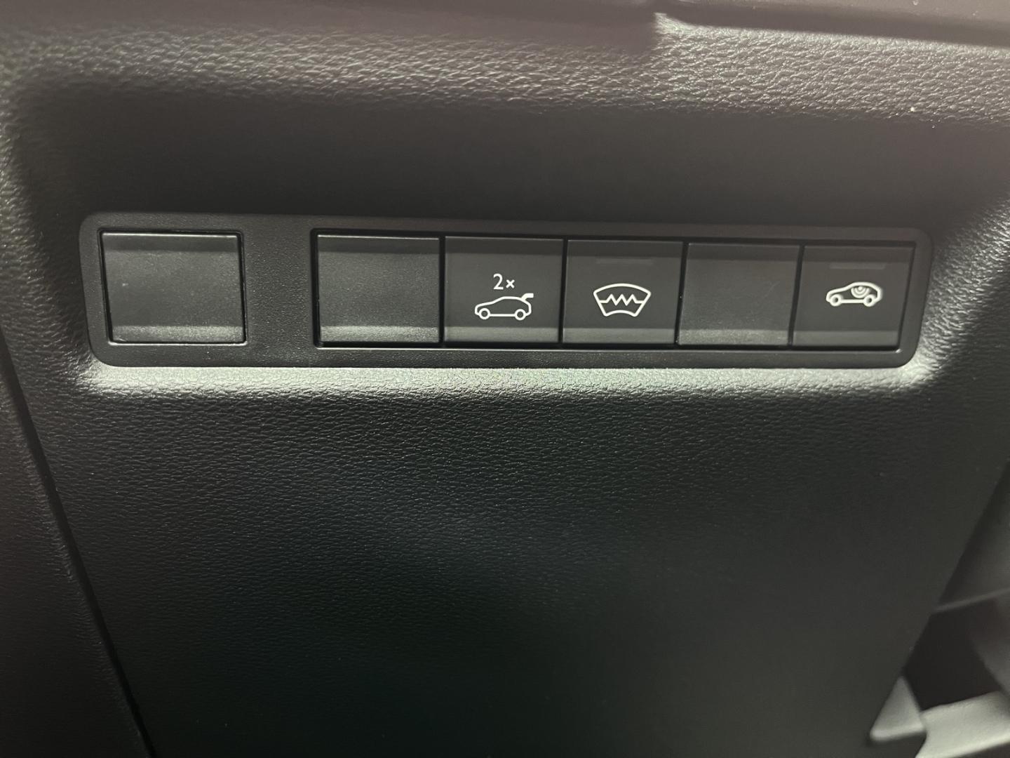 Jeep Compass First Edition KOMFORTP.+KAMERA+LEDER+LED
