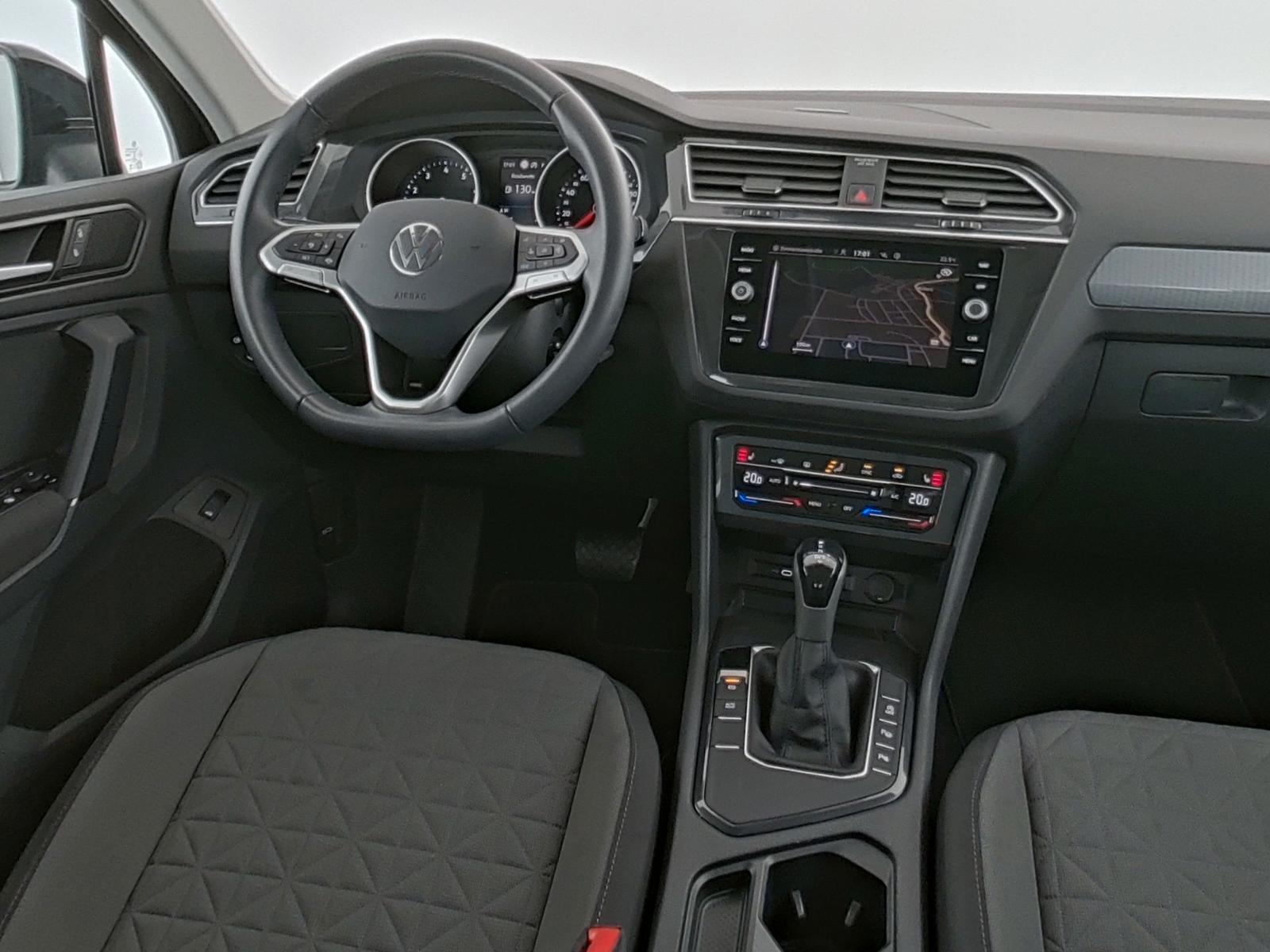 Volkswagen Tiguan Life ACC LED Kamera SHZ Navi PDC CarPlay, миниатюра 16