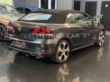 Volkswagen Golf - 6