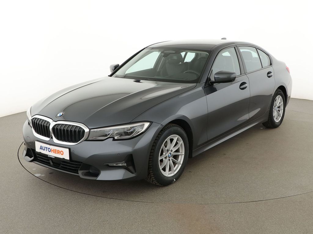 Image of BMW 320