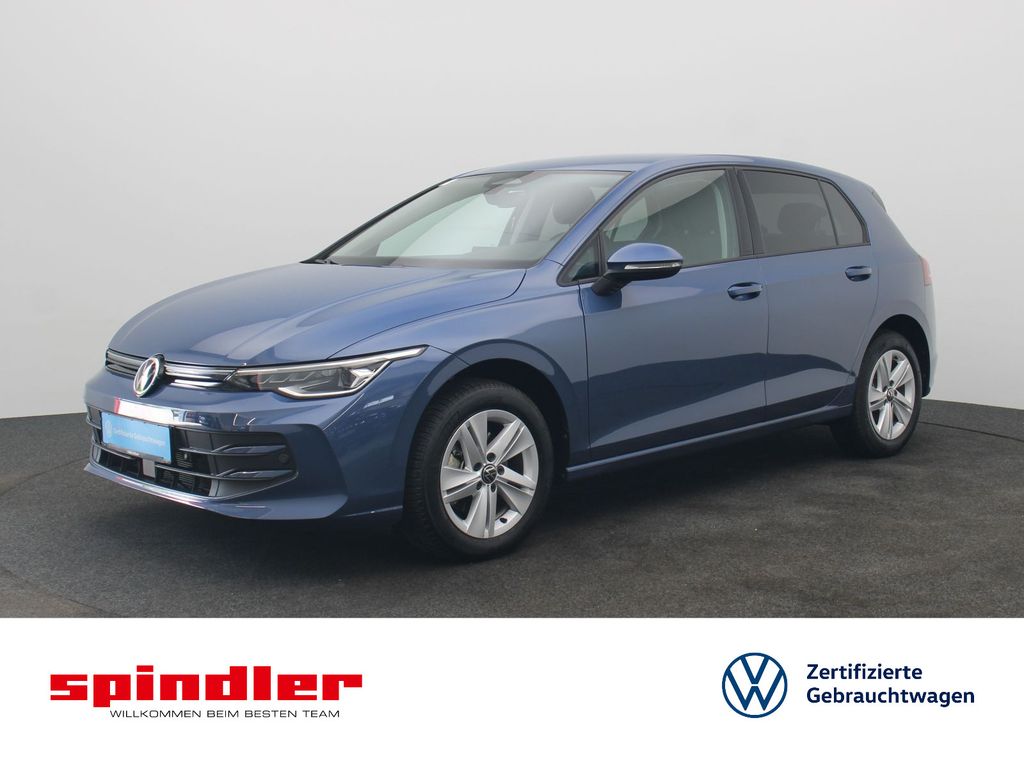 Golf VIII Life 1.5 eTSI DSG / CarPlay, LED, RFK