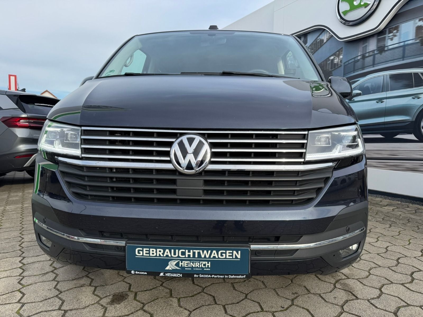 Fahrzeugabbildung Volkswagen T6.1 Highline *RFK*StHz*AHK*Leder*LED*DigiCock*