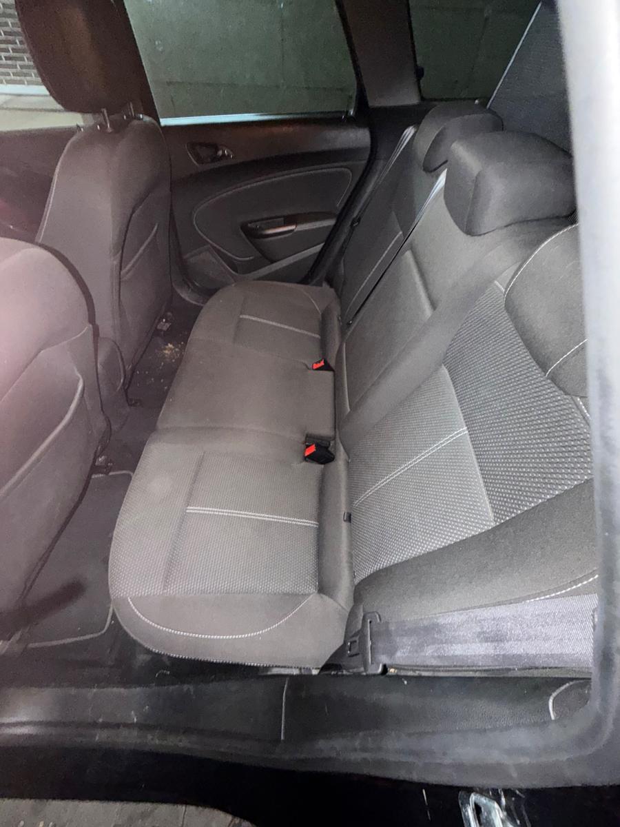 Opel Astra 2014 — photo 12