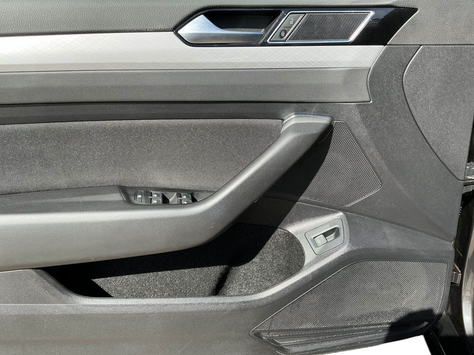 Volkswagen Passat Variant - Bild 15