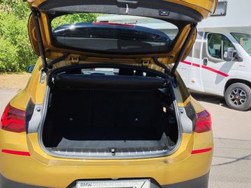 BMW X2 xDrive25d (2018 - 2024) DAB LED RFK Navi Shz