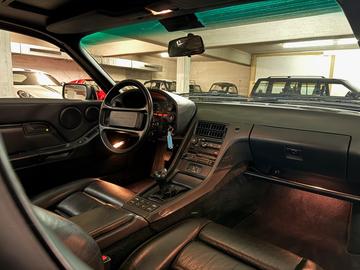 1990 Porsche 928 照片 5