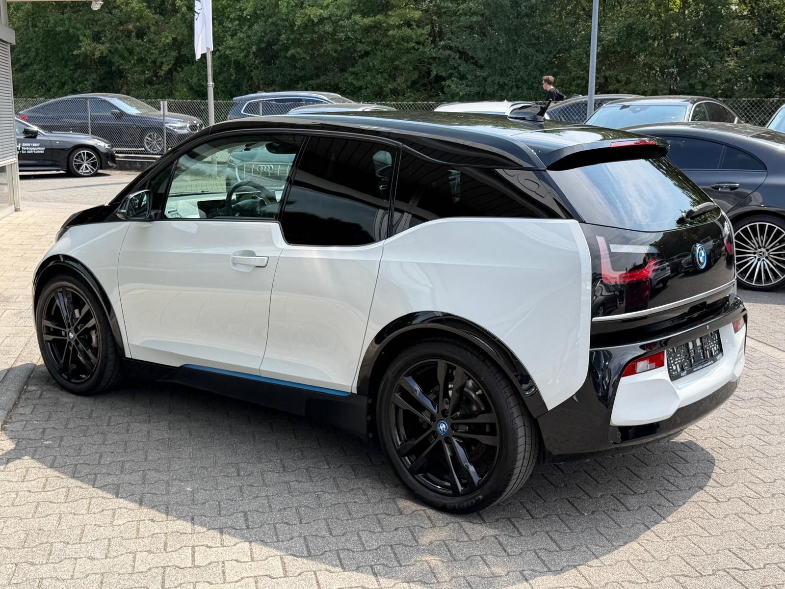 Fahrzeugabbildung BMW i3 s 120Ah VIRTU+LED+NAVI+SHZ+KAMERA+ACC+DAB+