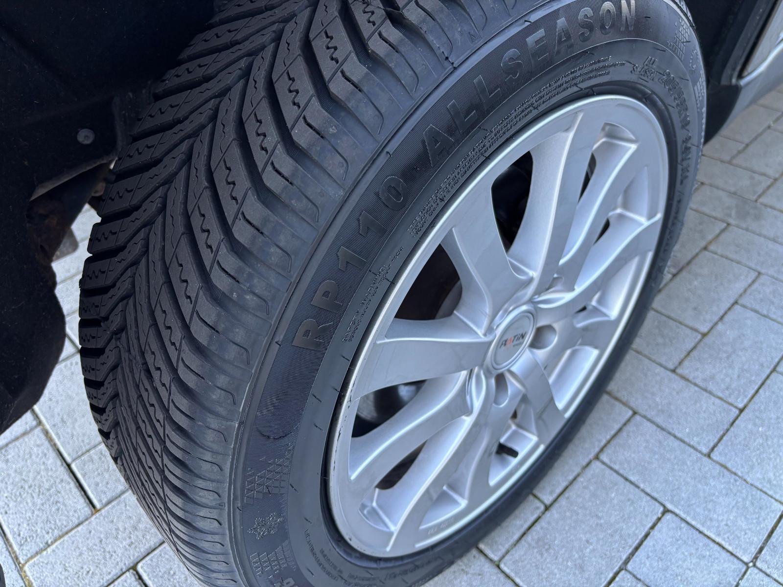 Skoda Yeti 1.8 TSI 160 ch 4x4 Experience • Xénon • Attelage • Sièges chauffants