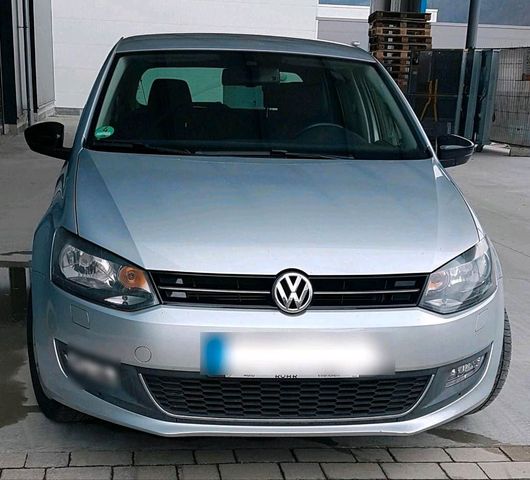 Volkswagen Verkaufe VW Polo 6R Match 8 fach bereift -...