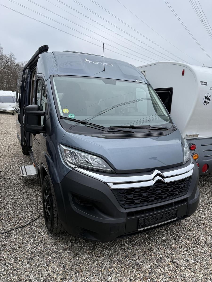 Clever Runner 636  *Solar*AHK*Luftfederung*Einzelbetten