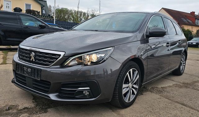 Peugeot 308 SW Active   Automatik, Navi, Panorama, AHK