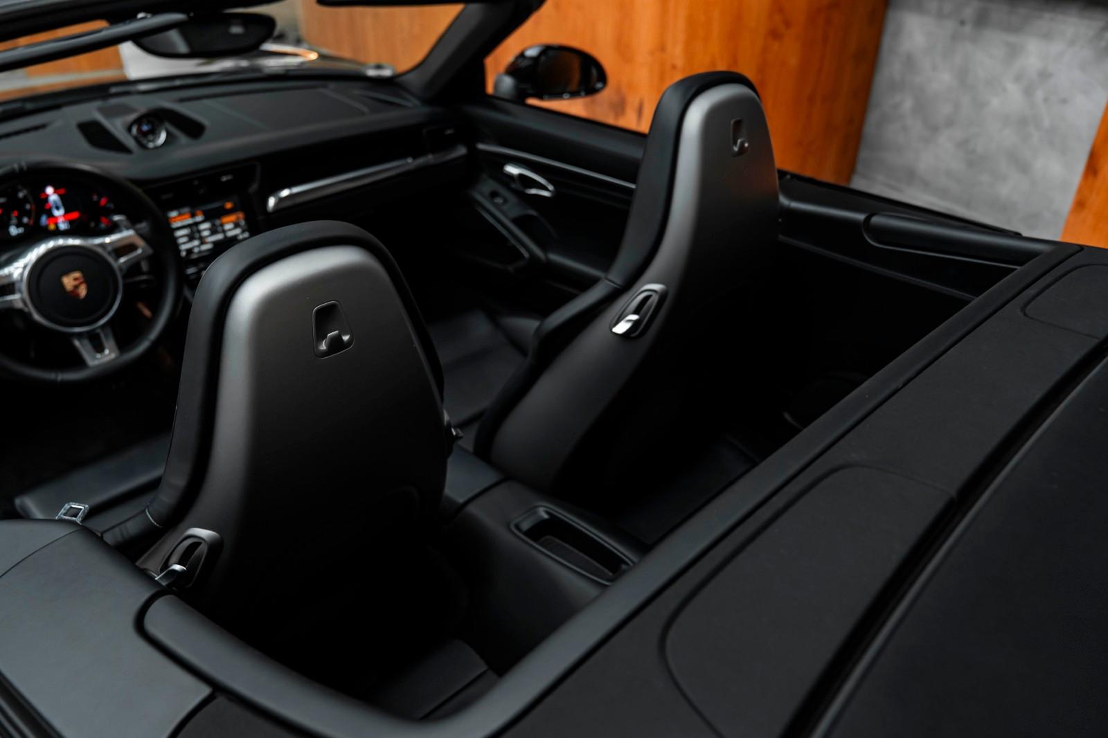 PORSCHE 991 TURBO CABRIOLET