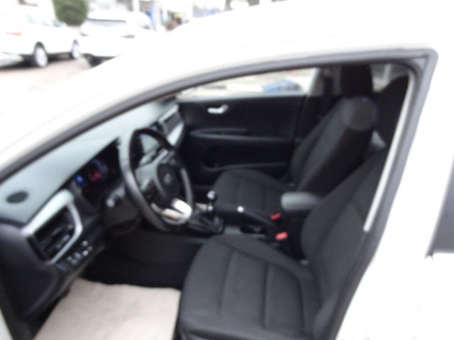 Fahrzeugabbildung Kia Rio Spirit/2.Hd/Kamera/Navi/SitzH/Alu/Garantie/
