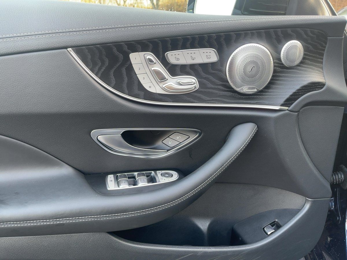 Fahrzeugabbildung Mercedes-Benz E 53 4M+ AMG/Night/Burm./HuD/Distr./20''