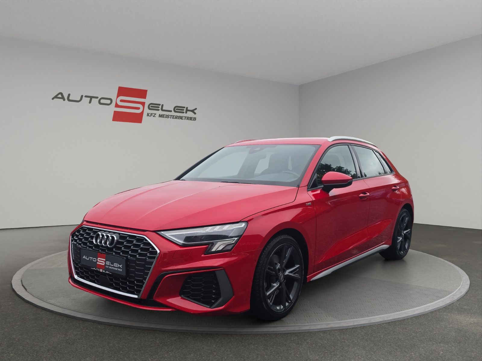 Fahrzeugabbildung Audi A3 Sportback 30 TDI S line LED AHK Kamera