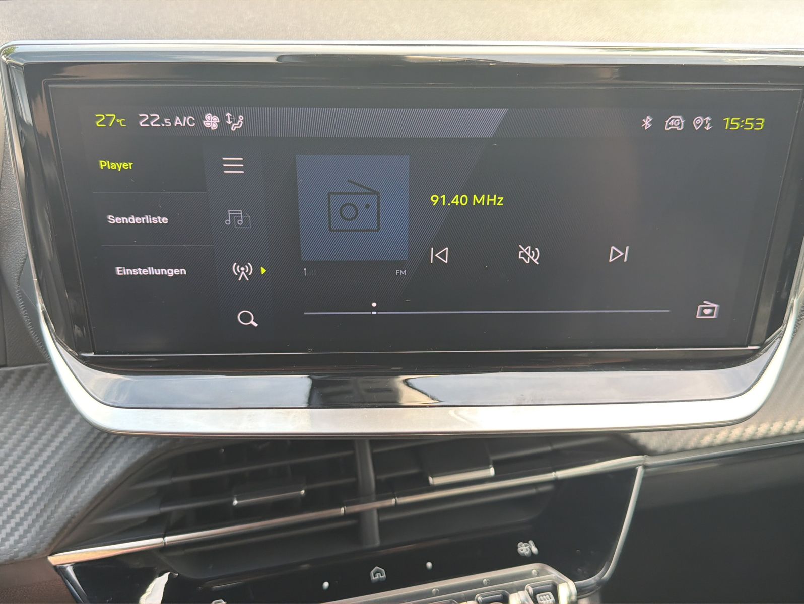 Fahrzeugabbildung Peugeot 208 Hybrid 110 Allure - Automatik