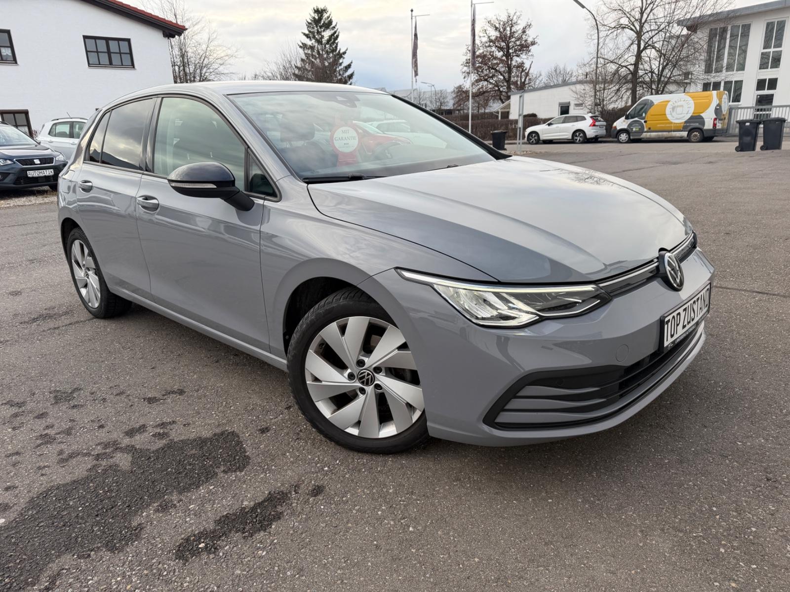 Volkswagen Golf VIII Lim. Basis