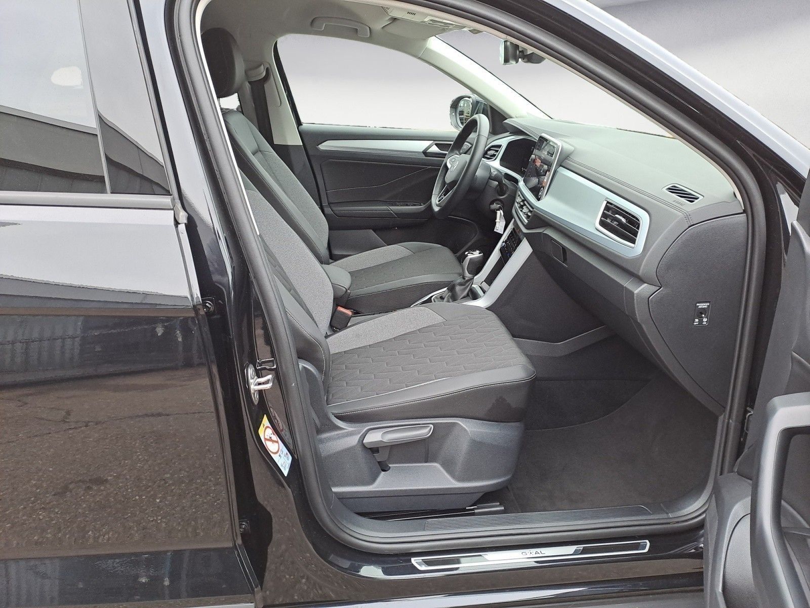 Volkswagen T-Roc - Bild 9