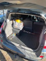 Renault Scenic 2, 1.6 16V - Renault Scenic mit Benzin-Antrieb: Kleinbus, Automatik, 1.6