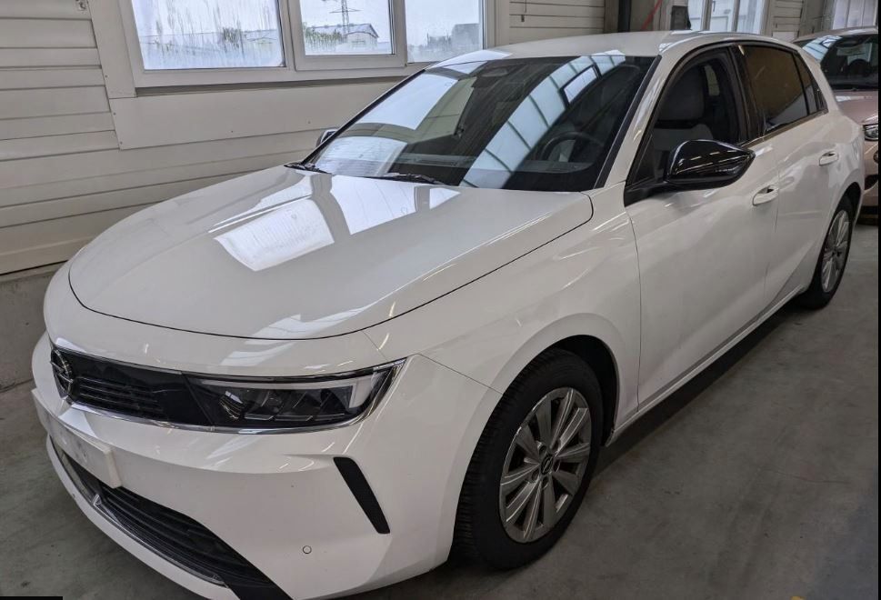 Fahrzeugabbildung Opel Astra L Lim. 1.2T ELEGANCE NAVI/LED/VIRTU./SPORT