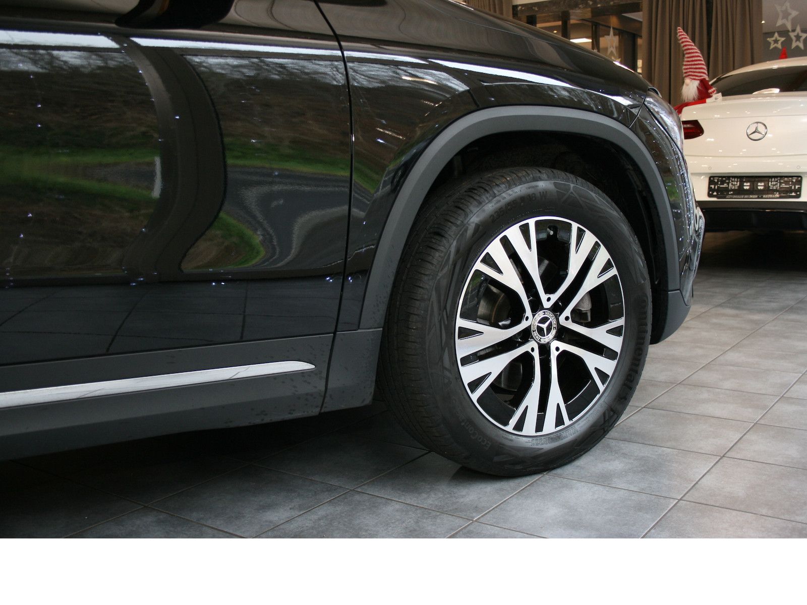 Fahrzeugabbildung Mercedes-Benz GLA 200 d 4M Progr.Advanced*360 Kamera*Distronic