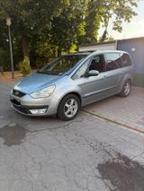Ford Galaxy - Ford Galaxy in Duisburg