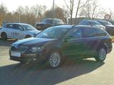 Skoda Superb Combi 2.0 TDI Green tec Exclusive+Xenon - Skoda Superb Exclusive mit Diesel-Antrieb