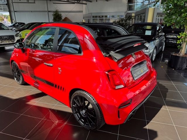 Fahrzeugabbildung Abarth 595C  Esseesse Estetico BEATS AKRAPOVIC
