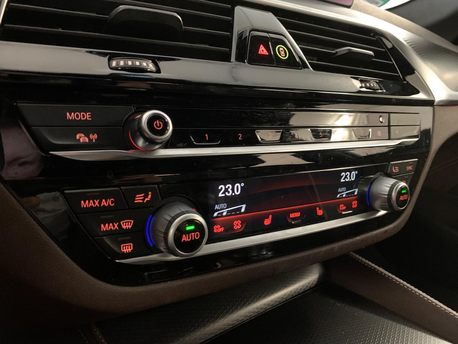 BMW 530 Touring e M Sport|ShadowL|DrivProf|HUD|Laser