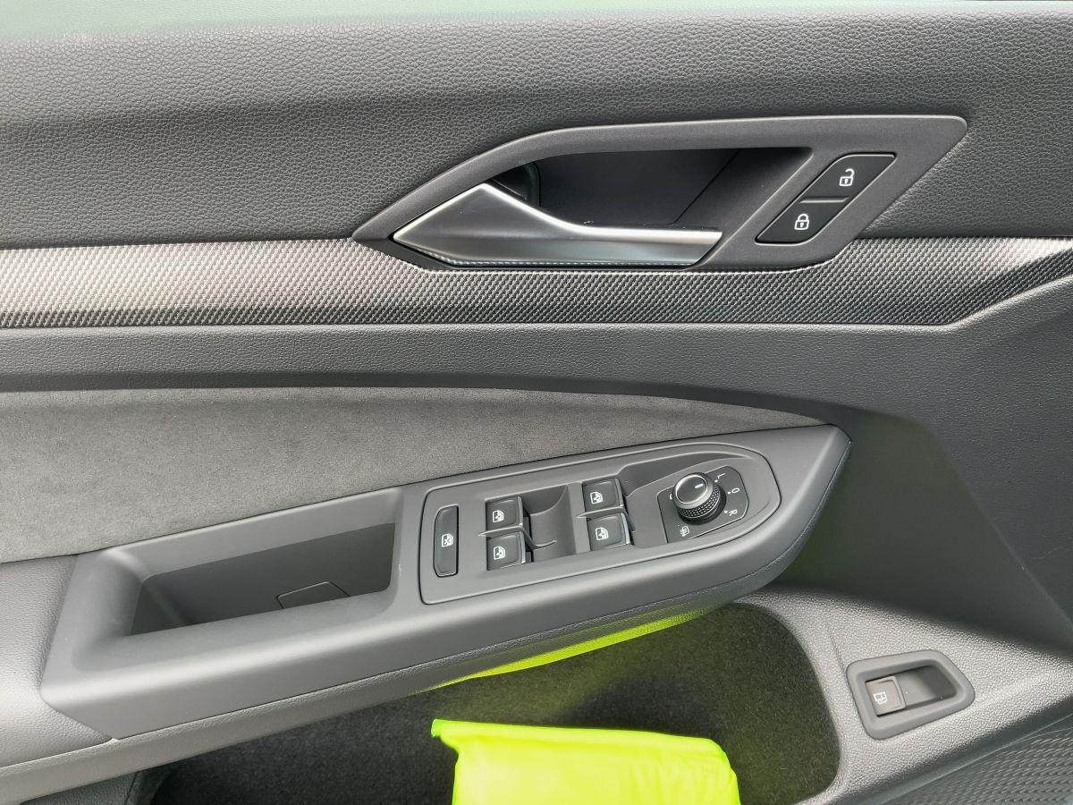 Volkswagen Golf GTE 1.5 l eHybrid DSG HuD*IQ.Light*BlackSty, миниатюра 15