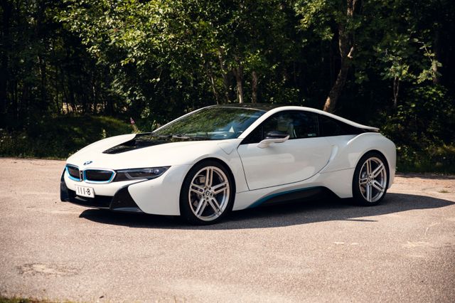 BMW i8 -