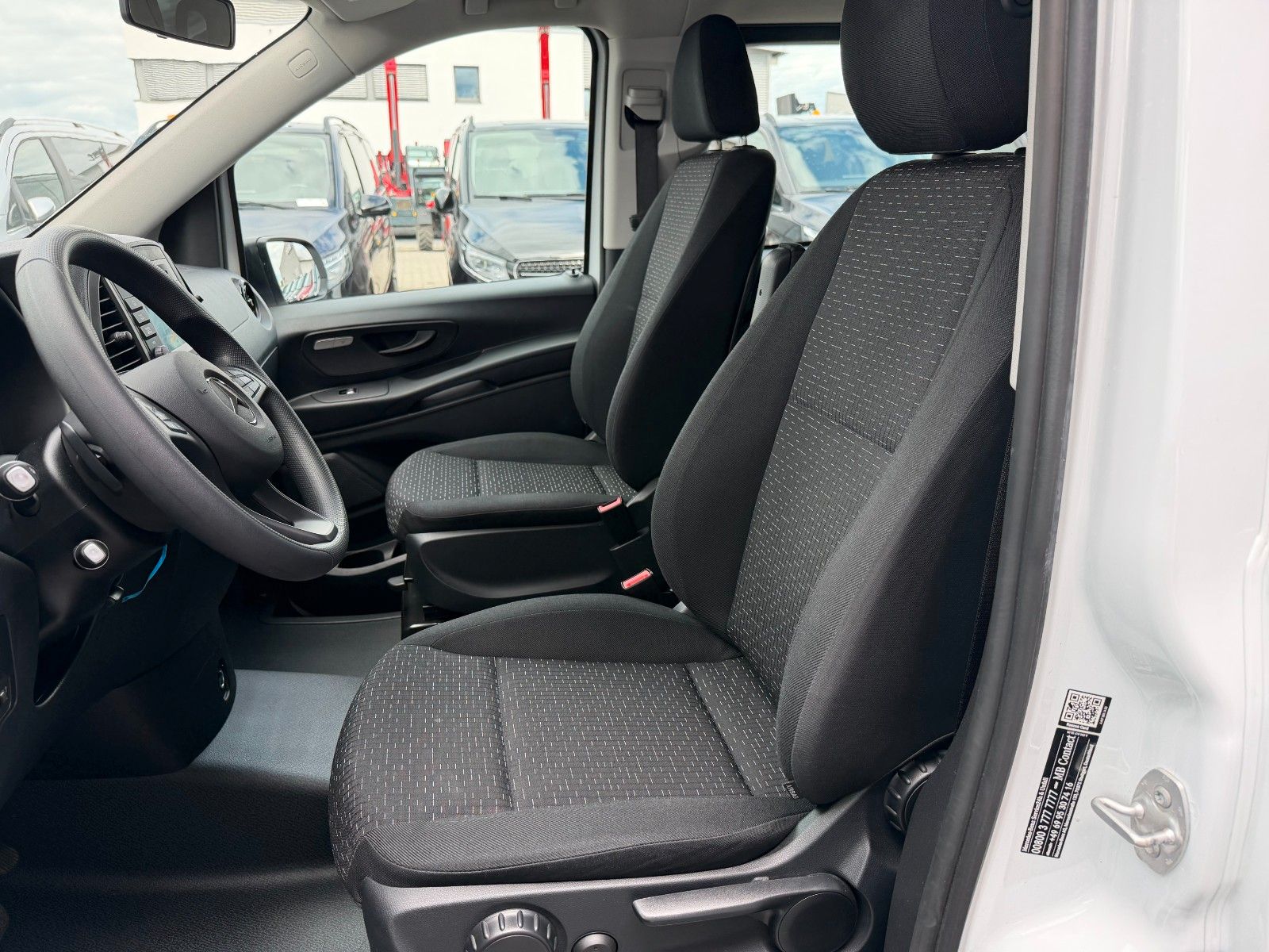 Fahrzeugabbildung Mercedes-Benz Vito 114 CDI Tourer Extral 9G Klima Kamera