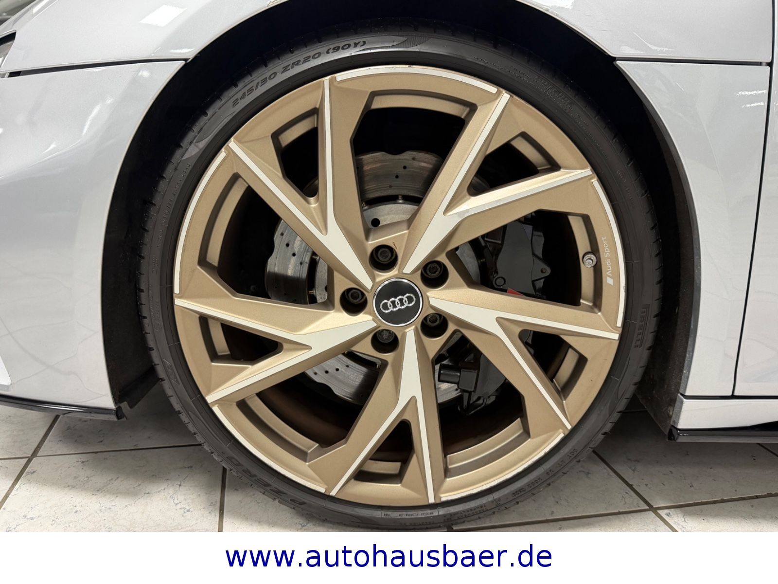 Audi R8 Coupe 5.2 FSI RWD B&O*VIRTUAL*V10*KAM*ABGAS foto 15