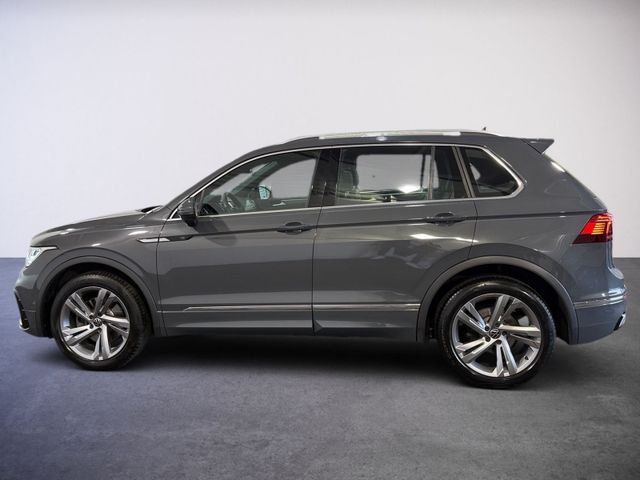 Tiguan 2.0 TDI DSG R-LINE 4M +IQ.LIGHT+PANO+HUD+