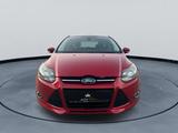 Ford Focus Lim. Titanium - gebrauchte Ford Focus aus dem Jahr 2012