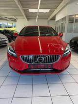 Volvo V40 - rote Volvo V40