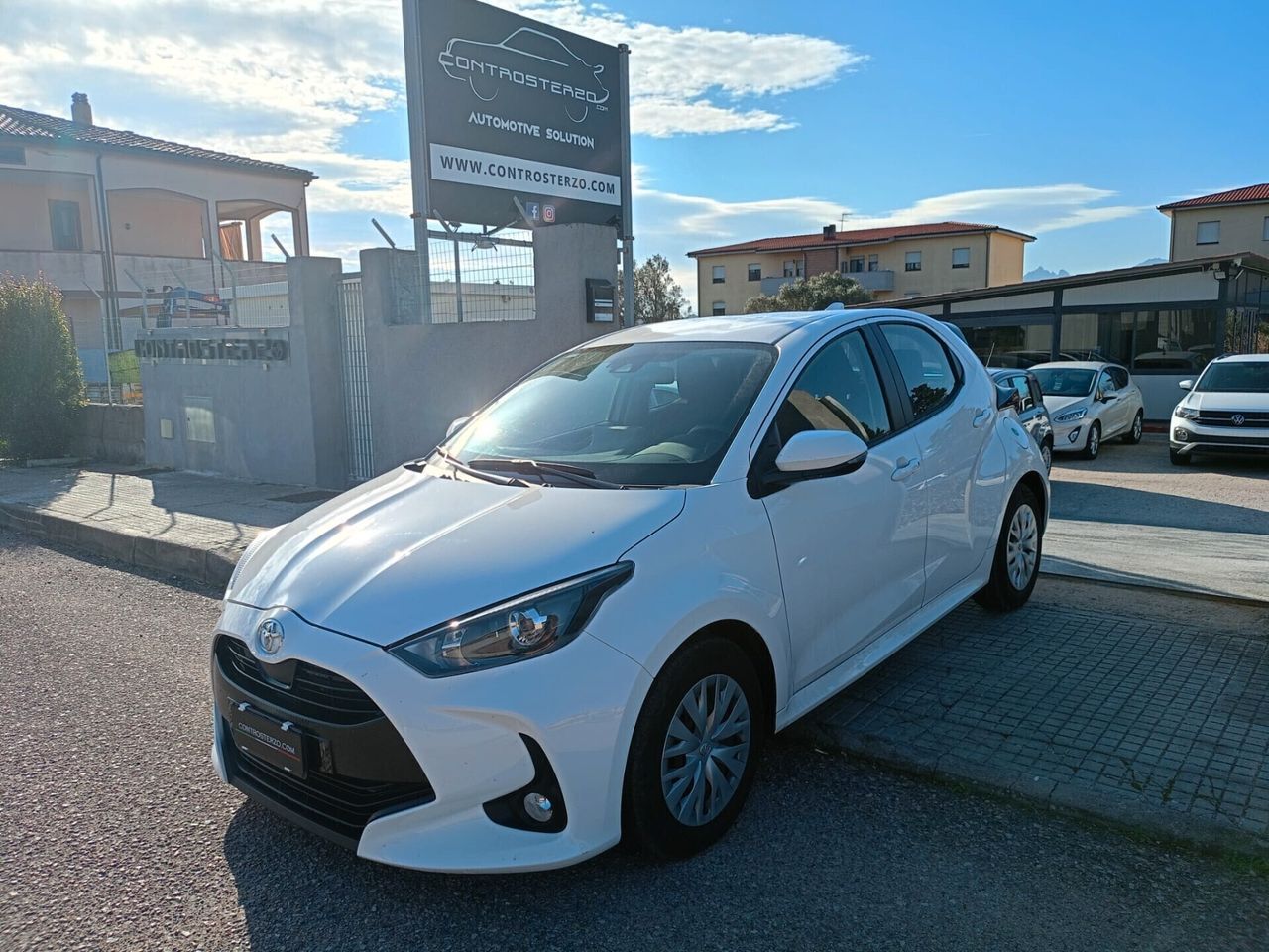 Toyota Yaris - 1