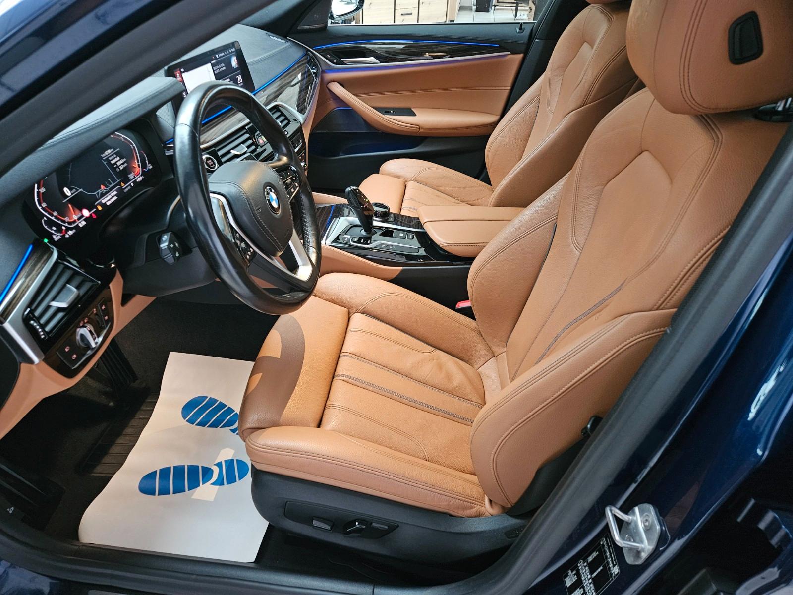 BMW 530 5 Touring 530 d Luxury Line/Panorama/360 Cam
