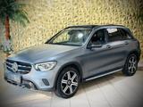 Mercedes-Benz GLC 220 d 4Matic|PANORAMA|HEAD-UP|WIDESCREEN| - Mercedes-Benz GLC 220 in Bochum