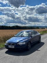 Volvo S60 R AWD 2.5T  - Volvo S60: 2.5