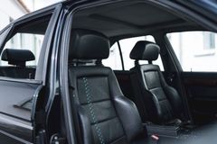 Fahrzeugabbildung ALPINA B10 Biturbo *Sonderlack / Büffel / Recaro*