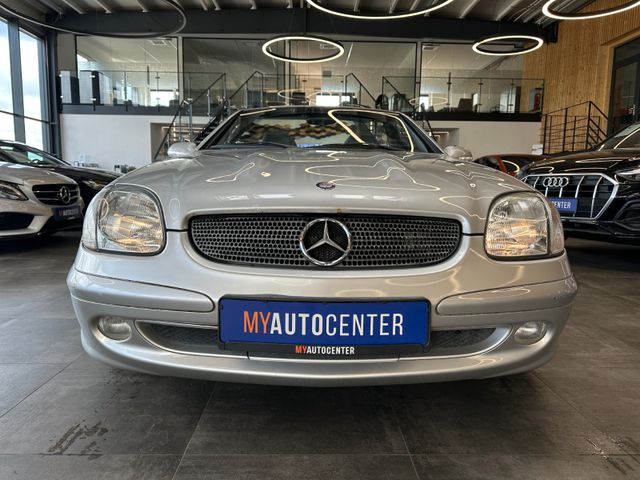 MYAUTOCENTER – Gebraucht- und Jahreswagen mit Werkstattservice in Pfaffenhofen Mercedes-Benz SLK 230 Kompressor ""1.HAND*KLIMA*LEDER*SZHZ*