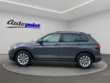 Volkswagen Tiguan - 8