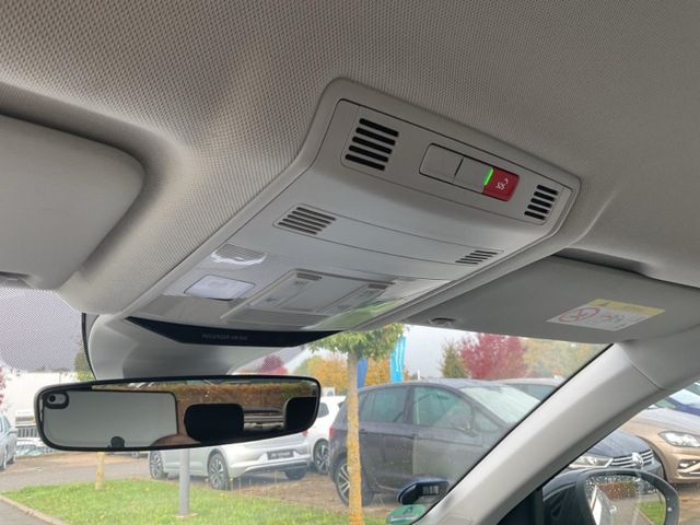 T-Roc Goal AHK-abnehmbar Apple CarPlay