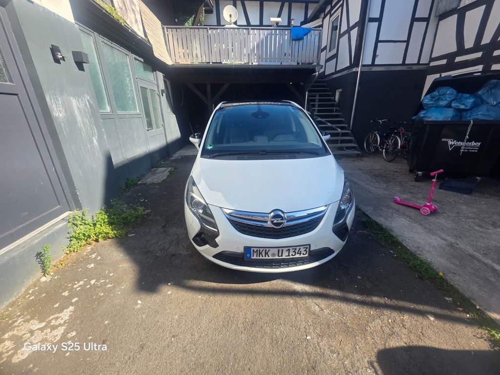 Image of Opel Zafira Tourer