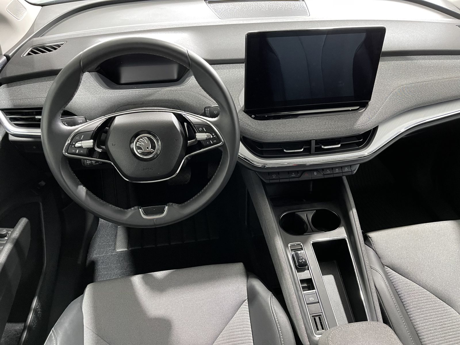 Fahrzeugabbildung SKODA Enyaq 60 Loft*LED*Cam*Navi*ACC*Spur*